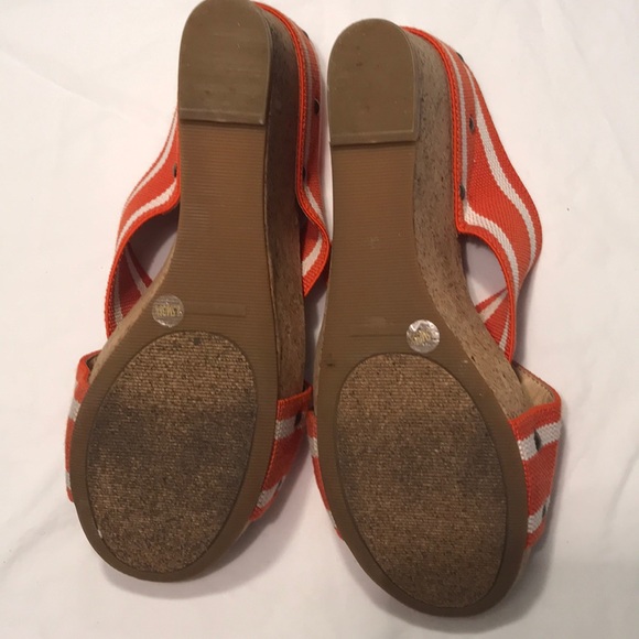 SOLD Lucky Brand Red And White Cork Soles Wedges Sz 8.5 - Picture 4 of 7